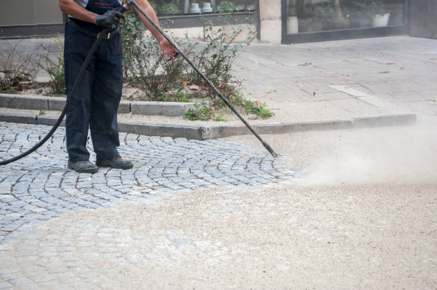 Best Sign and Awning Cleaning  in Deerfield, WI